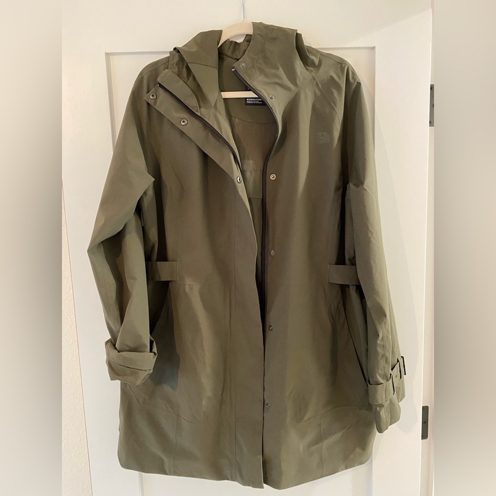 North face Rain jacket